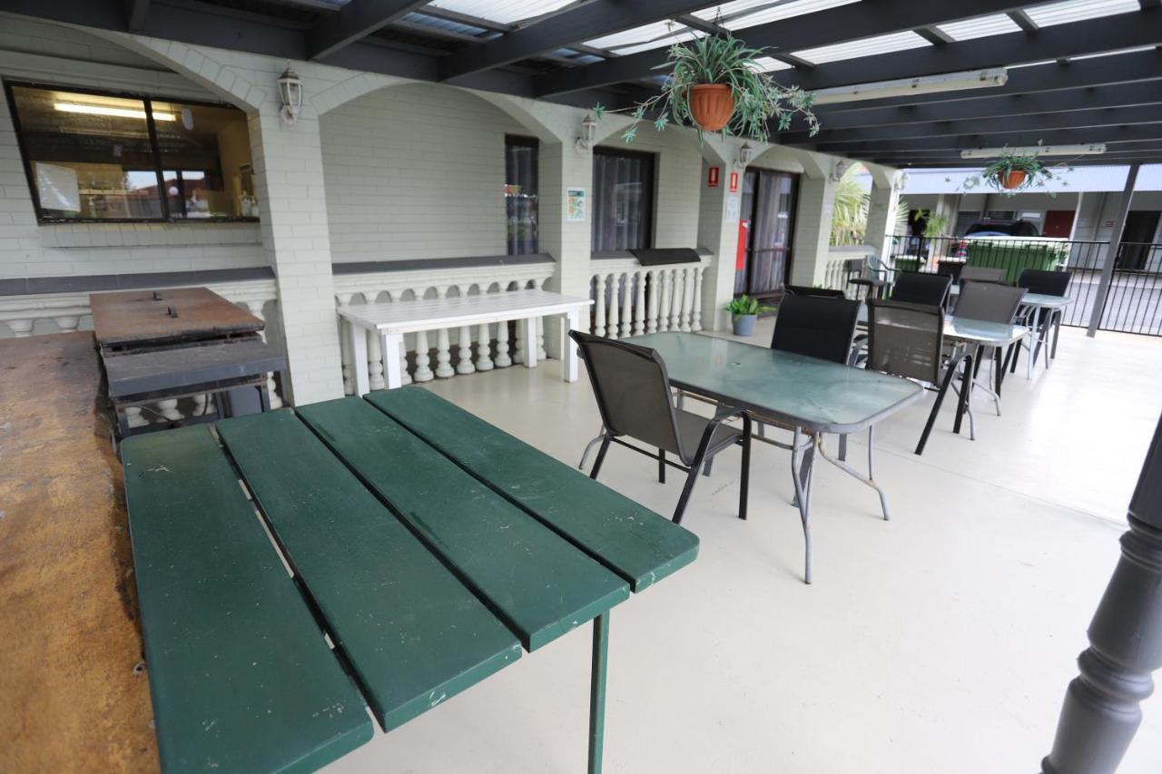Tropic Coast Motel Mackay Eksteriør bilde