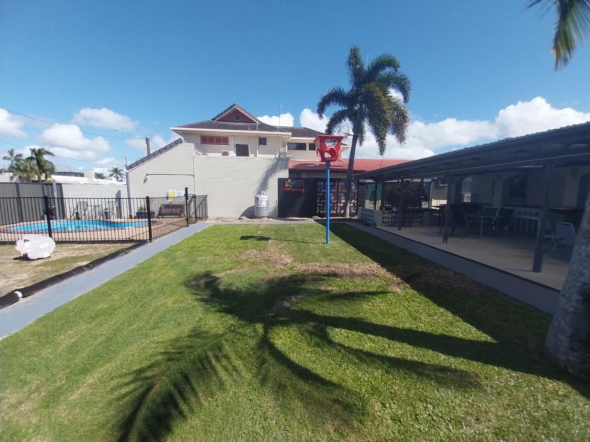 Tropic Coast Motel Mackay Eksteriør bilde